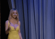 sydney-sweeney-hello